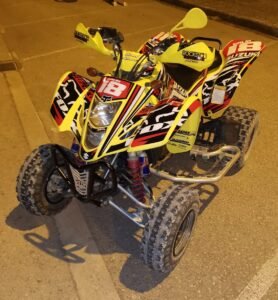 ADHESIVOS Y PEGATINAS DE VINILO PARA SUZUKI LTZ 400 Rt005-07