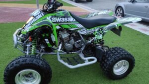 ADHESIVOS Y PEGATINAS DE VINILO PARA SUZUKI LTZ 400 Rt007-02