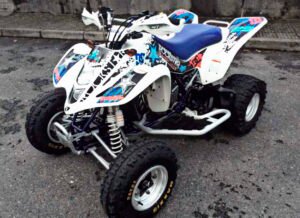 ADHESIVOS Y PEGATINAS DE VINILO PARA SUZUKI LTZ 400 Rt009-04