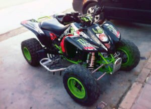 ADHESIVOS Y PEGATINAS DE VINILO PARA SUZUKI LTZ 400 Rt009-02