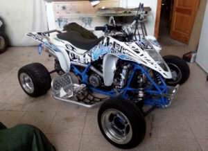 ADHESIVOS Y PEGATINAS DE VINILO PARA SUZUKI LTZ 400 Rt010-04