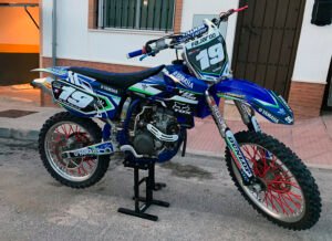 ADHESIVOS Y PEGATINAS DE VINILO YAMAHA ENDURO Y CROSS Rt005-01