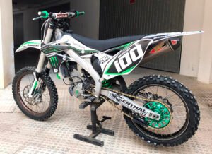 ADHESIVOS Y PEGATINAS DE VINILO KAWASAKI ENDURO Y CROSS Rt001-08