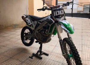 ADHESIVOS Y PEGATINAS DE VINILO KAWASAKI ENDURO Y CROSS Rt001-01