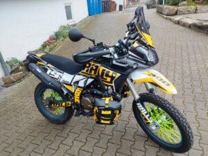 VOGE 300 RALLY