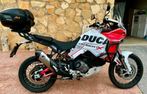 DUCATI DESERTX